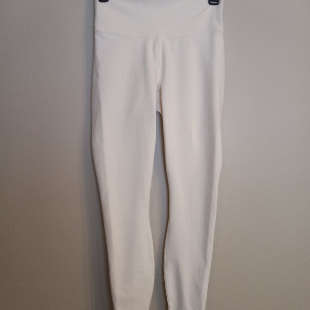 Fabletics Powerhold leggings Size Small NWT